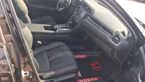 Honda Civic EX-L Sedan 2020 Black · Photo 1