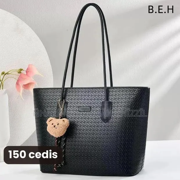 Leather Bags · Photo 1