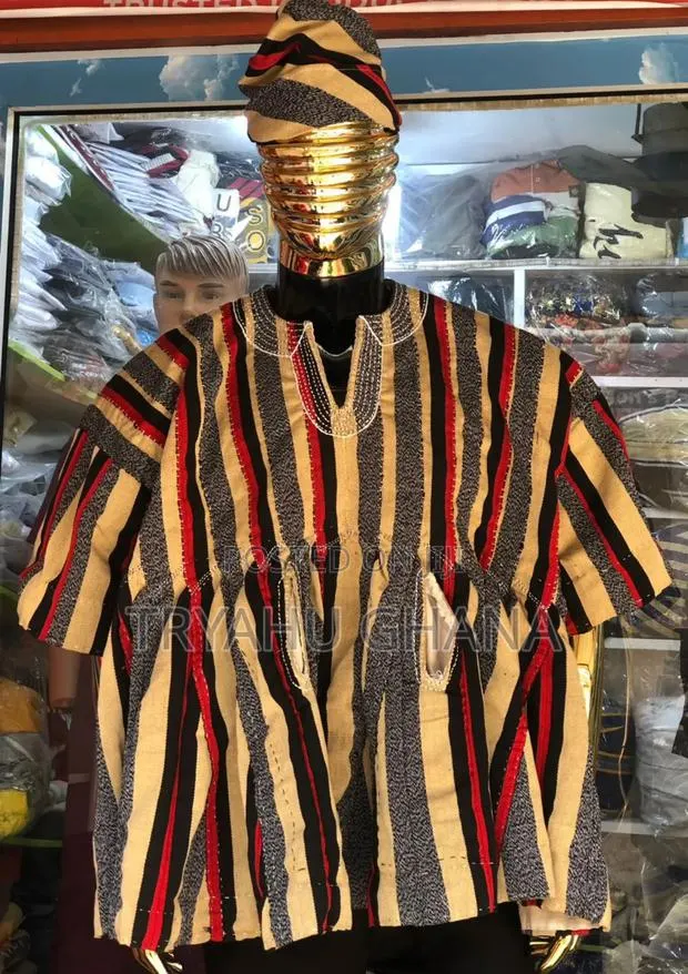 Classic Northern Batakari Smock · Photo 1