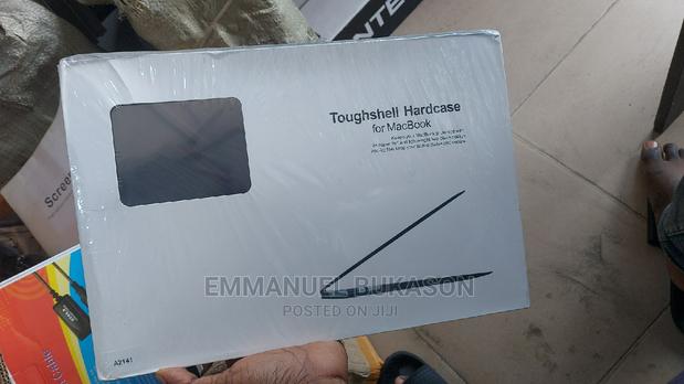 Pro 14inch Case 2021 · Photo 2