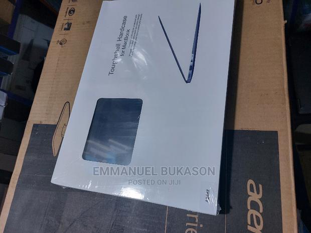 Retina 13 and 15inch Macbook Case · Photo 1