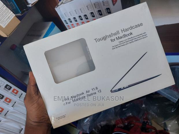 Retina 13 and 15inch Macbook Case · Photo 4