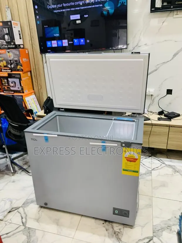 Cool Price TCL 200lts Chest Freezer Single Door · Photo 1