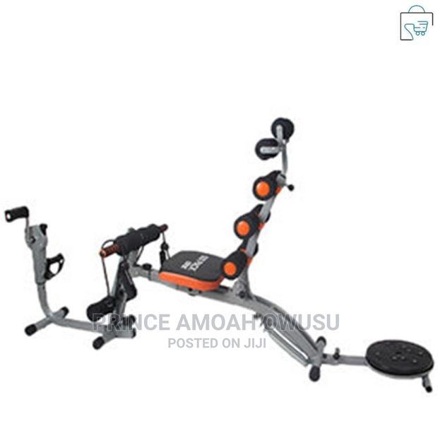 Six Pack Care Exercise Machine · Photo 3