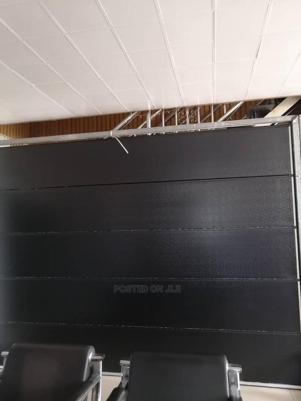 Luxury Remote Control Garage Door Available 9ft X 8ft · Photo 3