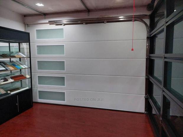Ultra High Automatic Garage Doors 10ft X8ft · Photo 2