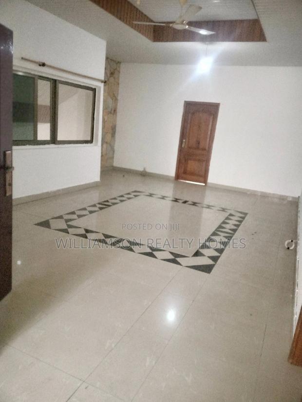 5bdrm House in Hfc Estate, Spintex for rent · Photo 2