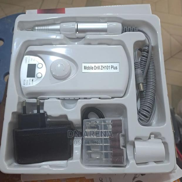 Nails/ Polish Compact and Portable Grinding Machine · Photo 2