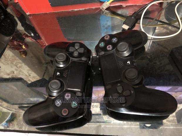 Homeused Ps4 Controllers · Photo 3
