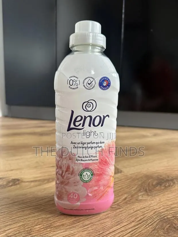 Original Lenor Fabric Softener 840ml – Long Lasting Freshness · Photo 1