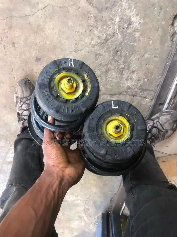 Chevrolet Orlando Front Shocks · Photo 1
