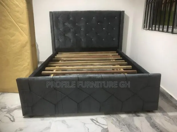 Simple Available Double Gray Bedframe// Luxurious And Durability · Photo 1