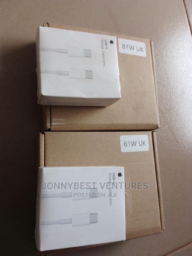 USB C 87W Macbook Type C Chargers · Photo 2