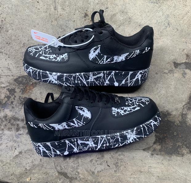 Nike Air Force 1 Black Splatter · Photo 4