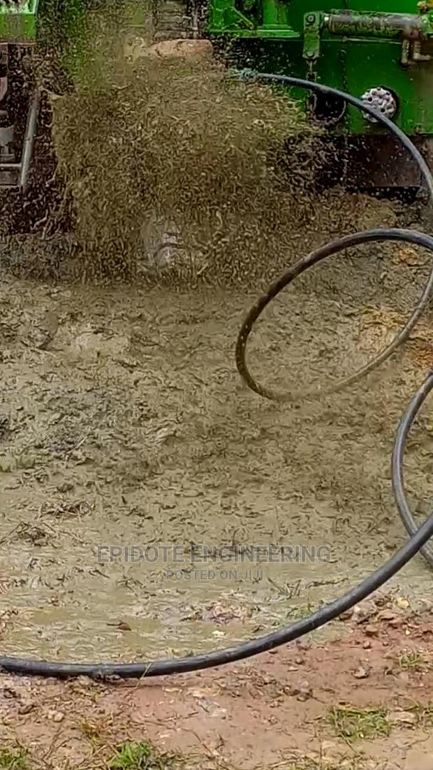 Small Machine Water Borehole Drilling at Kronom · Photo 1