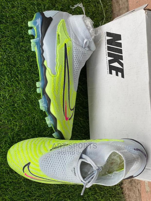 Nike Phantom GT Boot (2023 Model) · Photo 1