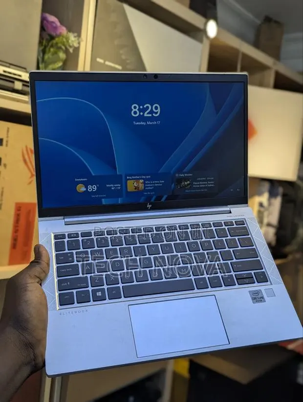 Laptop HP EliteBook 830 G7 8GB Intel Core i5 SSD 256GB · Photo 1