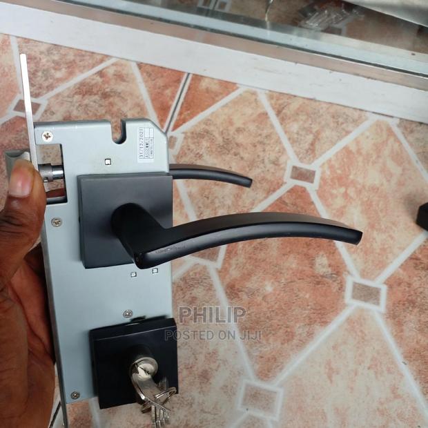 Door Lock(Italian Model) · Photo 4
