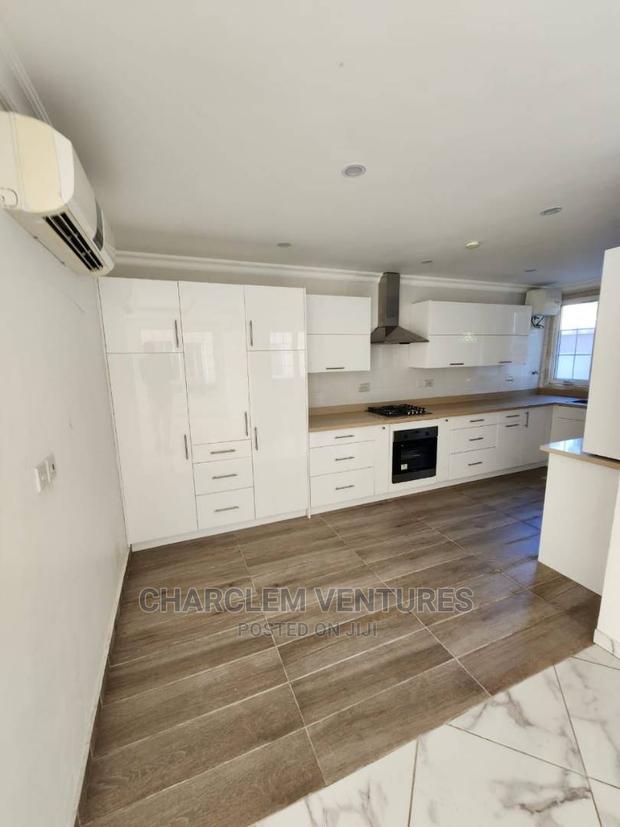 4bdrm Townhouse/Terrace in Charclem Ventures, Accra Metropolitan · Photo 6
