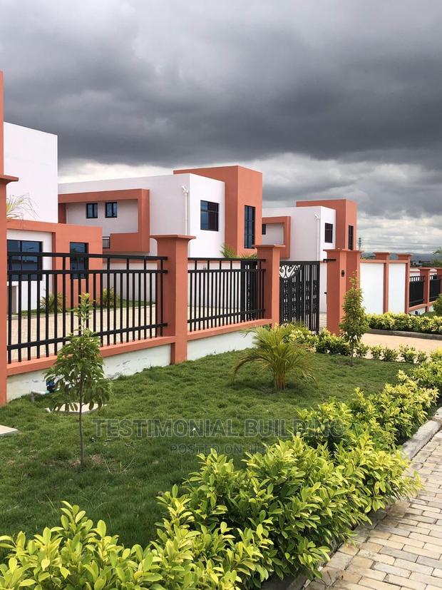 4bdrm House in Testimonial Building, East Legon for rent · Photo 2