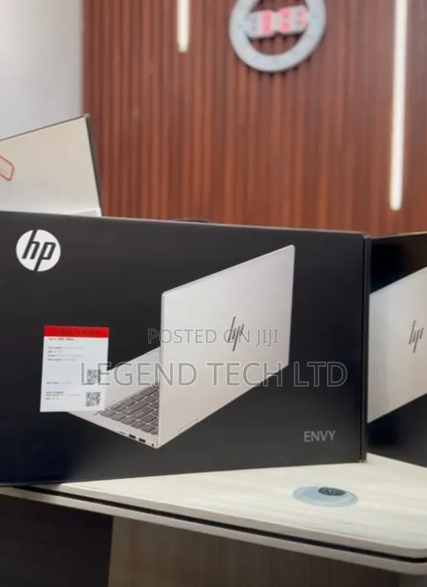 New Laptop HP Envy 14t 16GB Intel Core i7 SSD 512GB · Photo 1