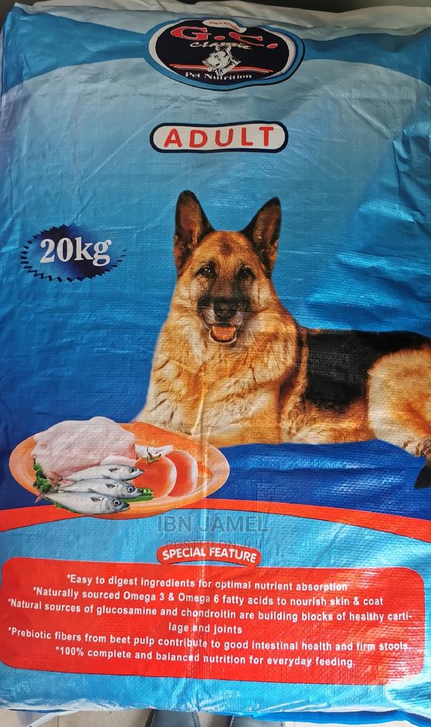G. C. Classic Dog Food (Adult). Gc Adult. · Photo 2