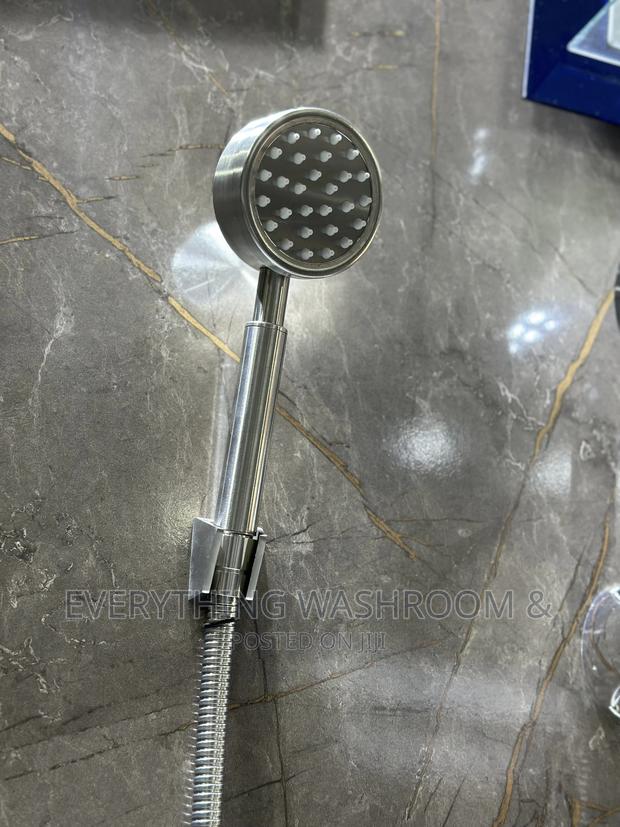 Antirust Shower Mixer Set · Photo 2