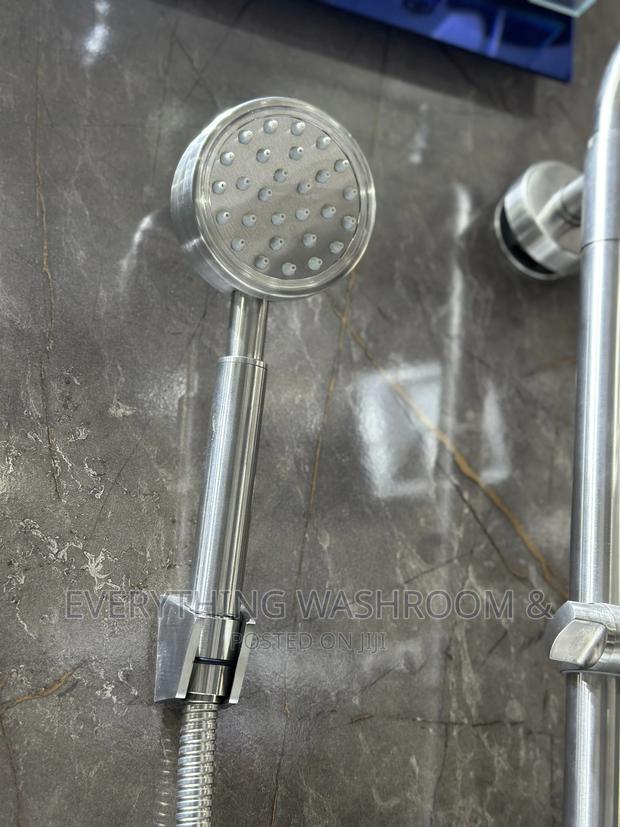 Antirust Telephone Shower Mixer · Photo 2