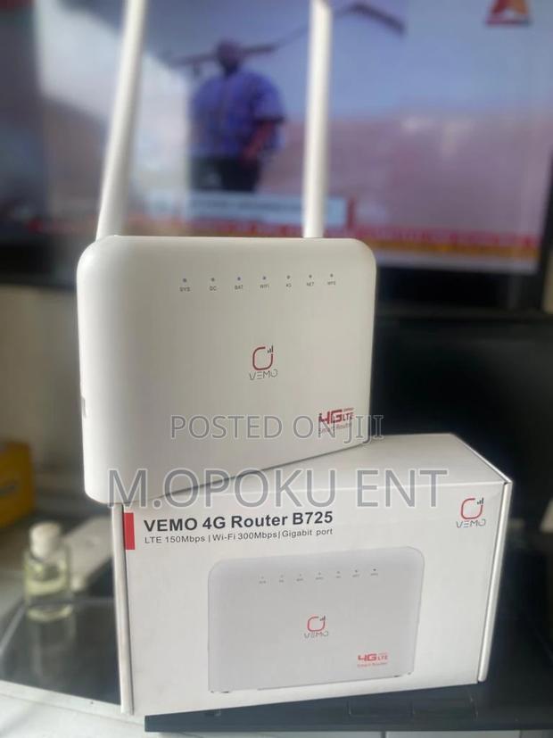Universal 4g Router B725 · Photo 1