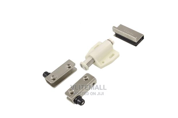 Glass Door Single Head Magnetic Catch · Photo 1