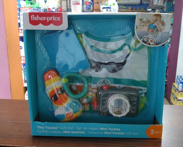 Fisher Price Tiny Tourist Gift Set · Photo 1