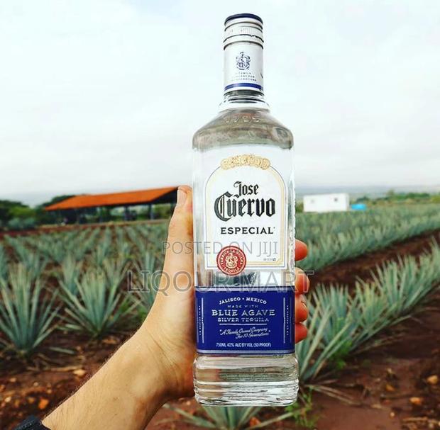 Jose Cuervo Blue Agave Silver Tequila 75ml · Photo 2