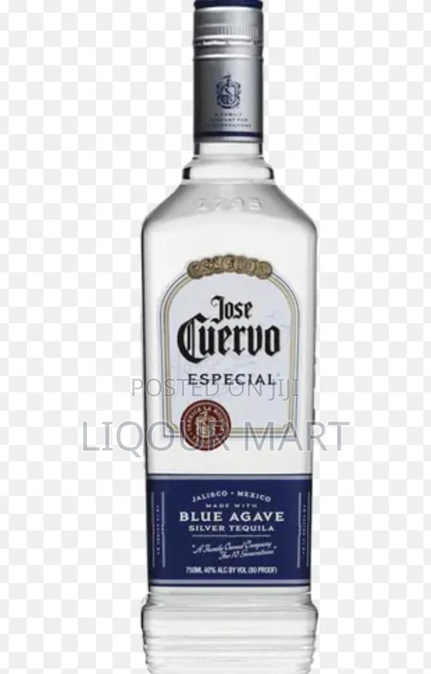 Jose Cuervo Blue Agave Silver Tequila 75ml · Photo 1