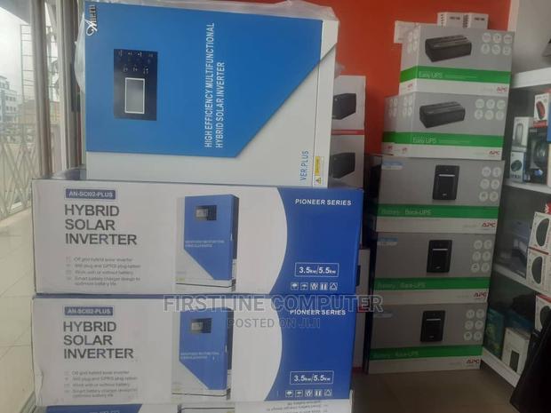Aern Hybrid Solar Inverter · Photo 2