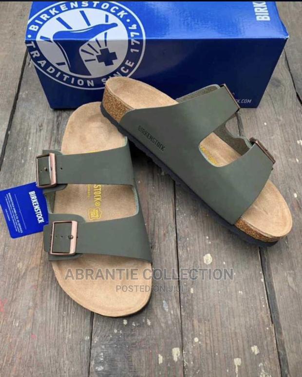 Birkenstock Slides · Photo 1