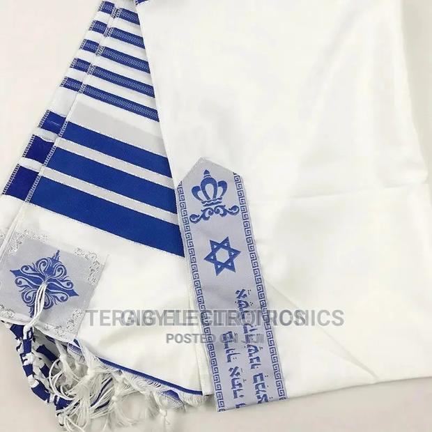Prayer Shawl Tallit · Photo 3