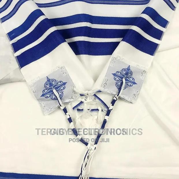 Prayer Shawl Tallit · Photo 4