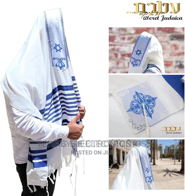 Prayer Shawl Tallit · Photo 2