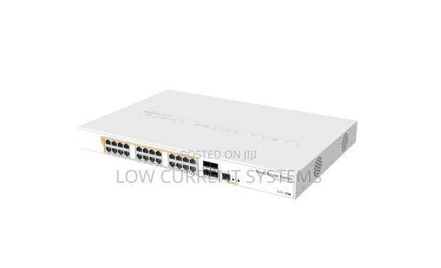 Mikrotik Crs328-24p-4s+Rm 24 Port Gigabit Ethernet · Photo 2