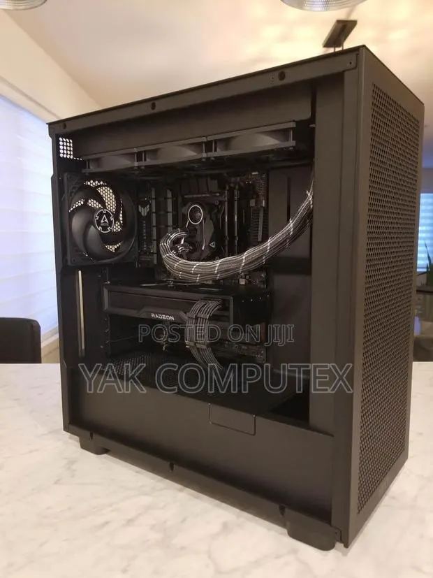 New Desktop Computer MSI model 16GB Intel Core i7 HDD+SSD 256GB · Photo 1