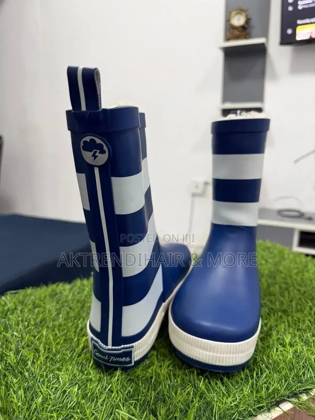 M & S Children's Shoes · Photo 1