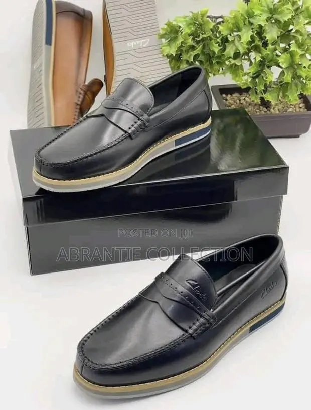 Clarks Loafers Black Available · Photo 1