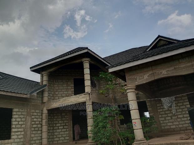 5bdrm Mansion in Emefs Estate, Tema Metropolitan for sale · Photo 4