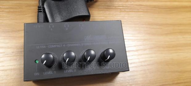 In Ear Monitor Amplifier and Audio Splitter · Photo 4