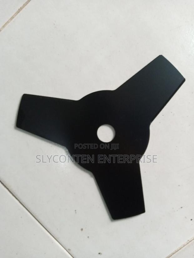 Brush Cutter Mower Blade · Photo 1
