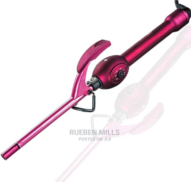 Digital Pixie Hair Curler · Photo 1