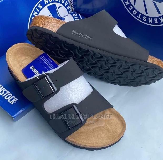 Original German Birkenstock Slippers · Photo 1