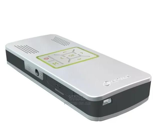 Pocket Projector /Aiptek Pocket Cinema V10 · Photo 4
