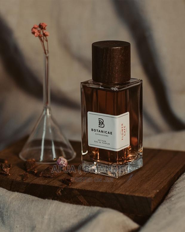 Botanicae Perfume (Spain) · Photo 3