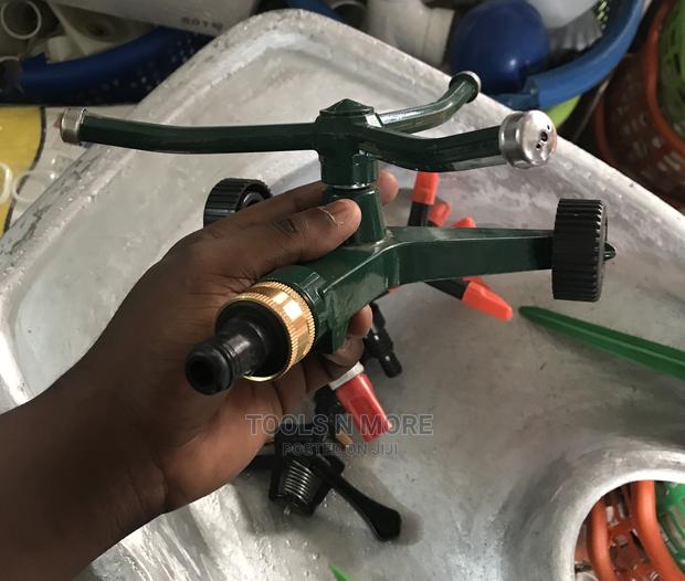 3-Head Brass Sprinkler (Green) · Photo 3